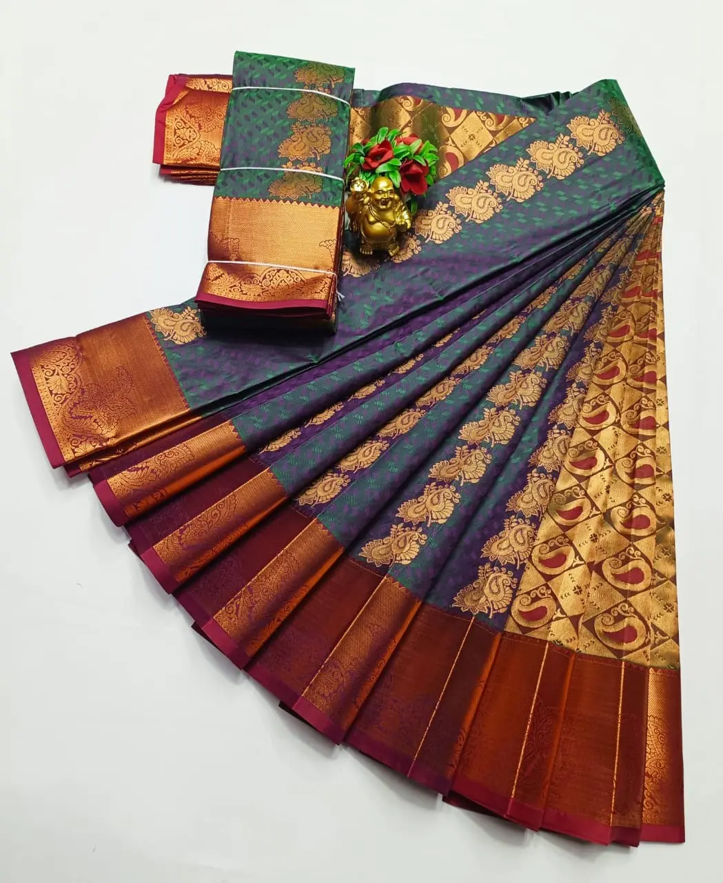 KANCHIPURAM ELEGANT WEDDING SAREES WITH BLOUSE PIECE