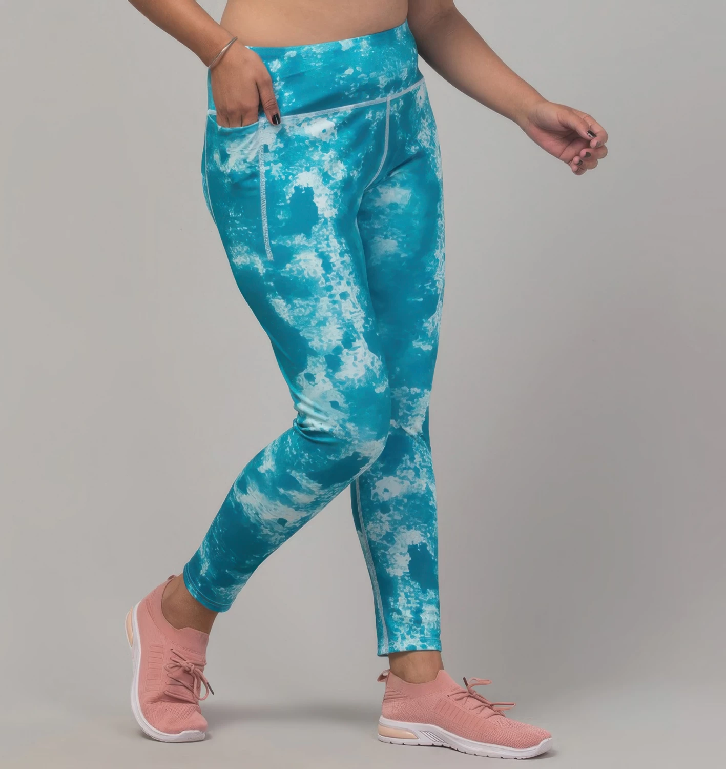 Latest Stylish High Quality Printed Sports Wear/Printed Gym Tights/Printed Yoga Pant For Women's & Girls