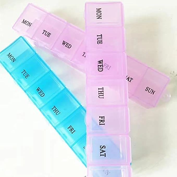 NV THULIGAL Medicine Weekly Single Line Pill Box - 7 Day Medication Organizer with Easy Open Compartments and Large Capacity - Portable and Travel-Friendly [ MULTI COLOUR] PACK OF 1