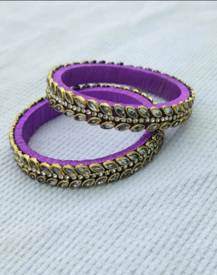 BANGLES