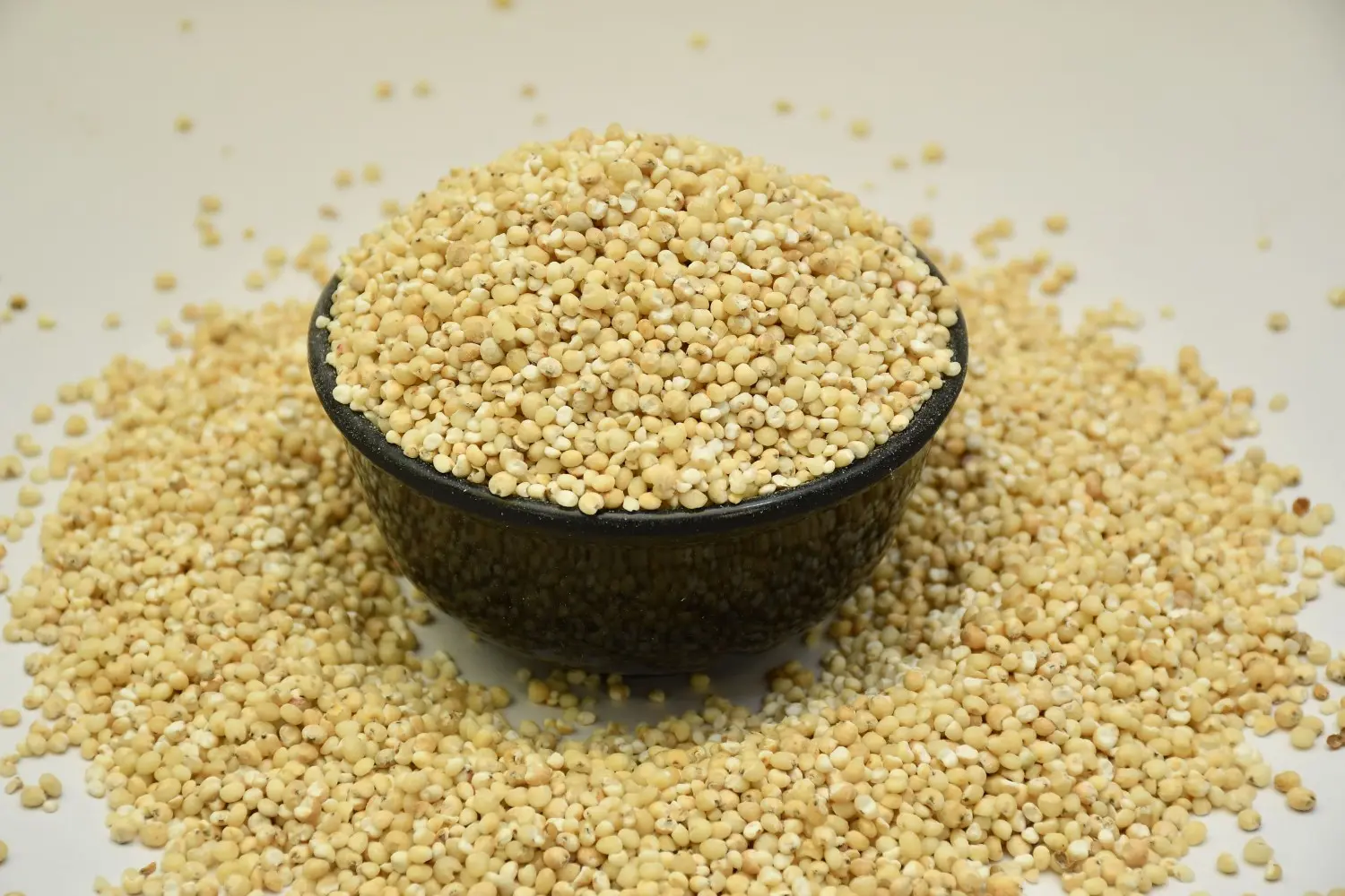 Kushi Traders - Polished Sorghum Millets/Jowar - 1 Kg