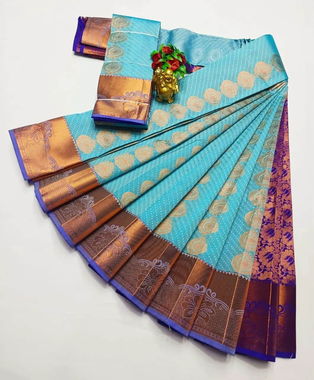 KANCHIPURAM ELEGANT WEDDING SAREES WITH BLOUSE PIECE