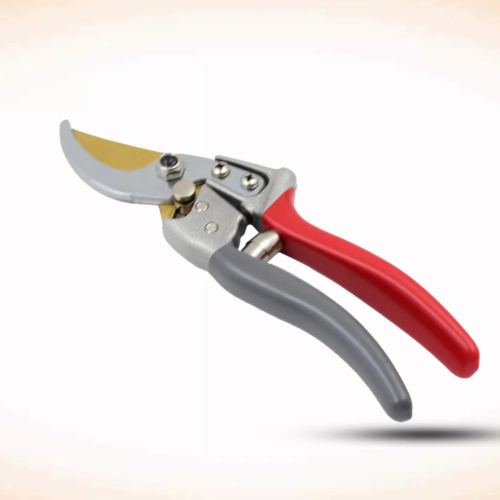 Durable Garden Shears: 18mm Blades for All Your Pruning Needs