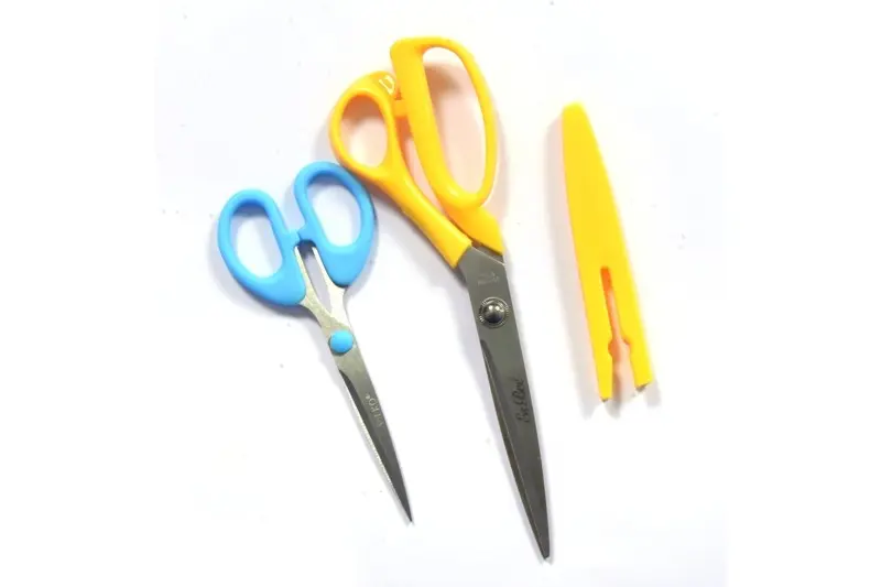 Multipurpose Stainless Steel Kitchen Scissors - Durable, Sharp, and Versatile Cooking Tool