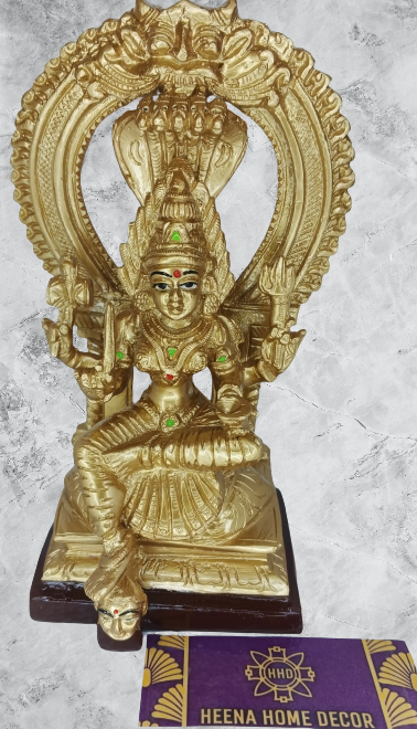 Goddess Mariyamman Devi Statue Karumariamman Silai Amman Statues Mariyamma Idols Parvati Murti 17 CM Height POLYRESIN Idol