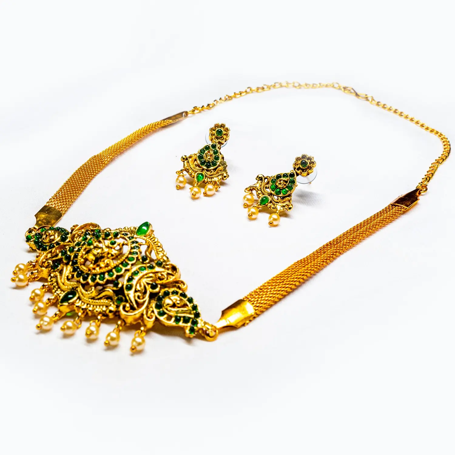 Choker Set for Women - Elegant and Versatile Necklaces for Every Occasion