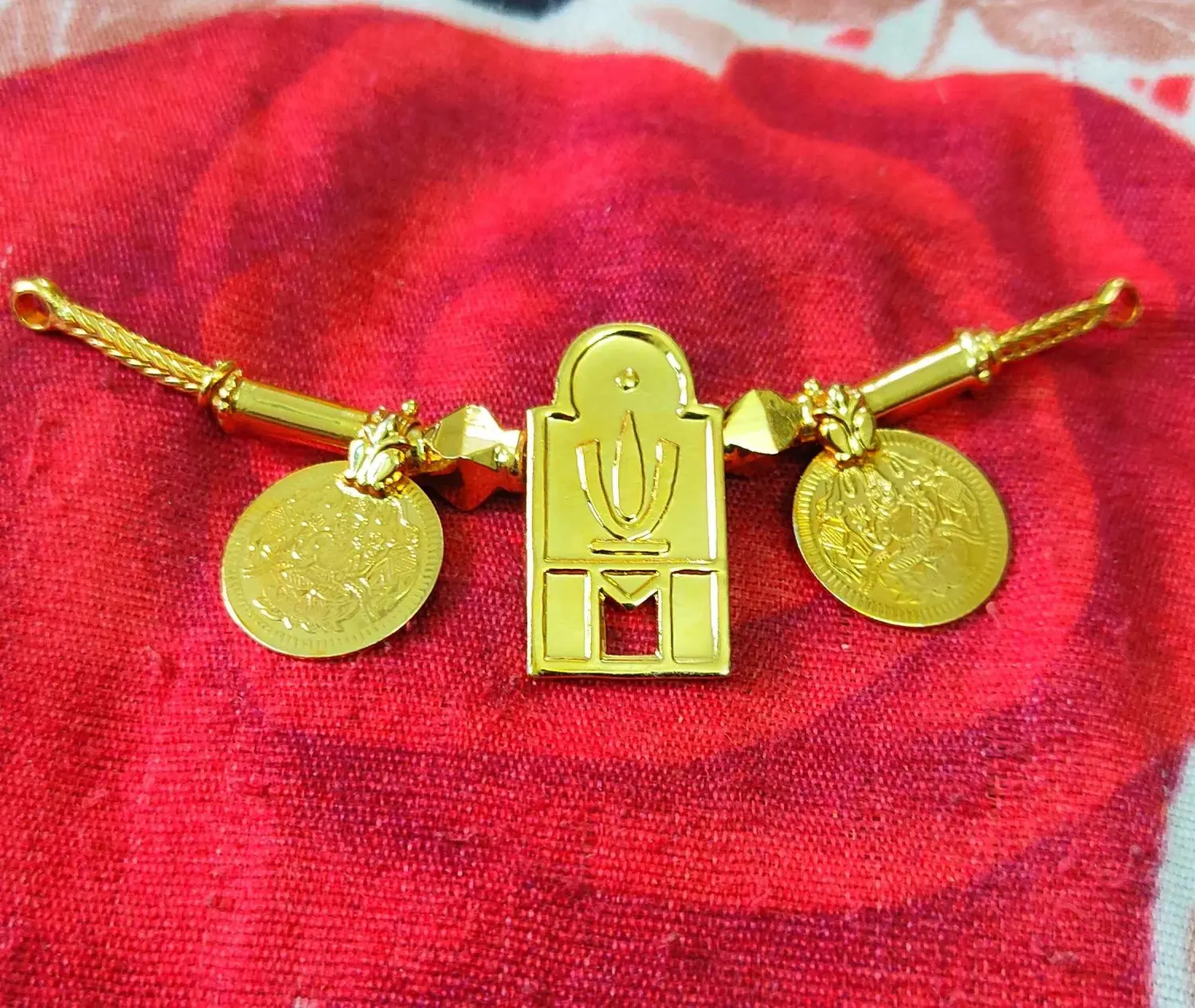 Traditional Thali Without Chain for Womens