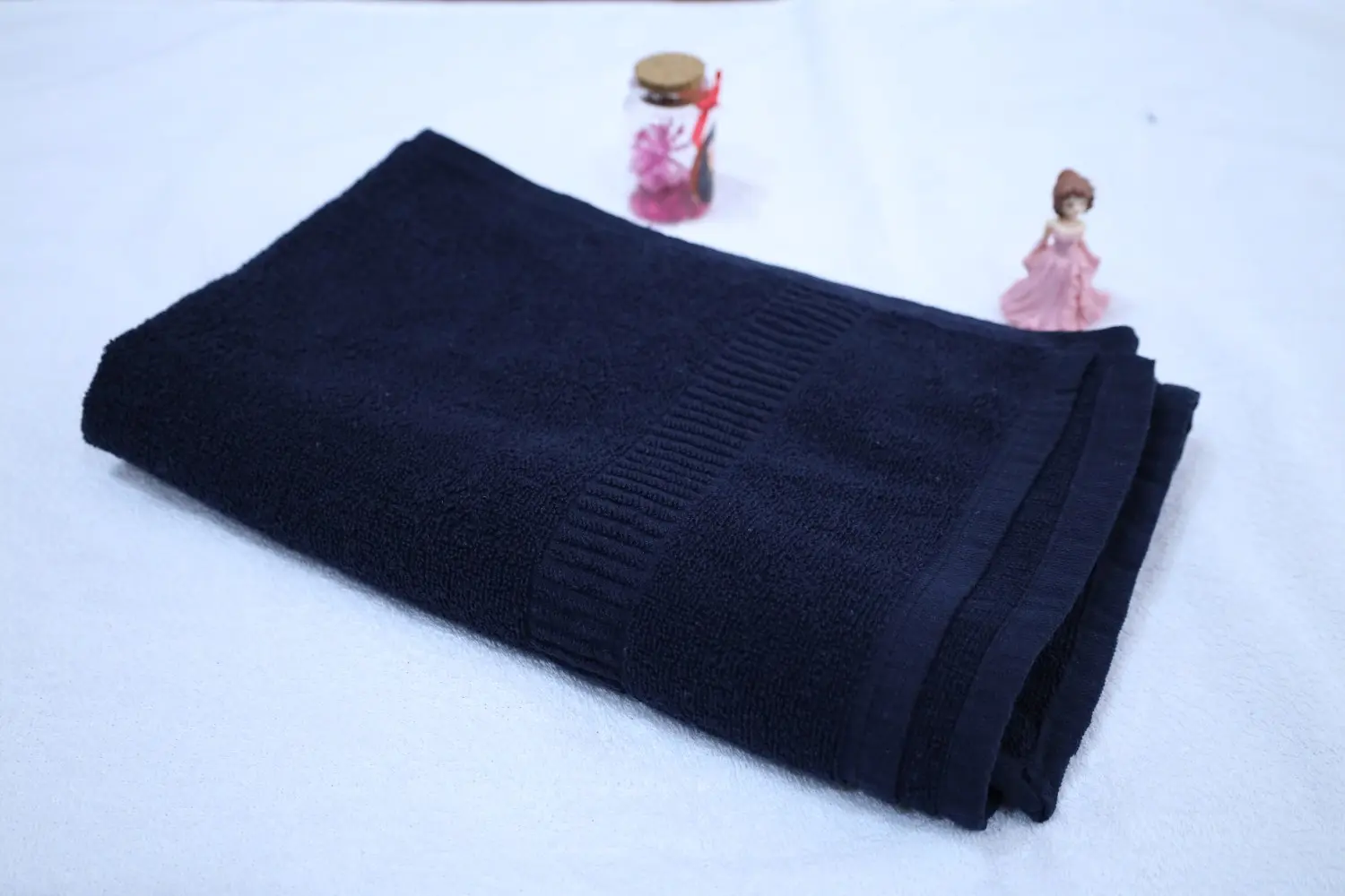 Taurusent Super Soft 100% Cotton High Absorbing Turkey Bath Towel, Size: 30x60 inches (450 GSM) - Pack of 1(Navy Blue)