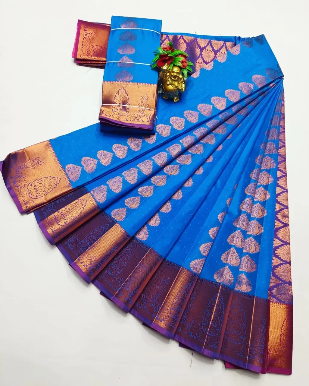 KANCHIPURAM ELEGANT WEDDING SAREES WITH BLOUSE PIECE