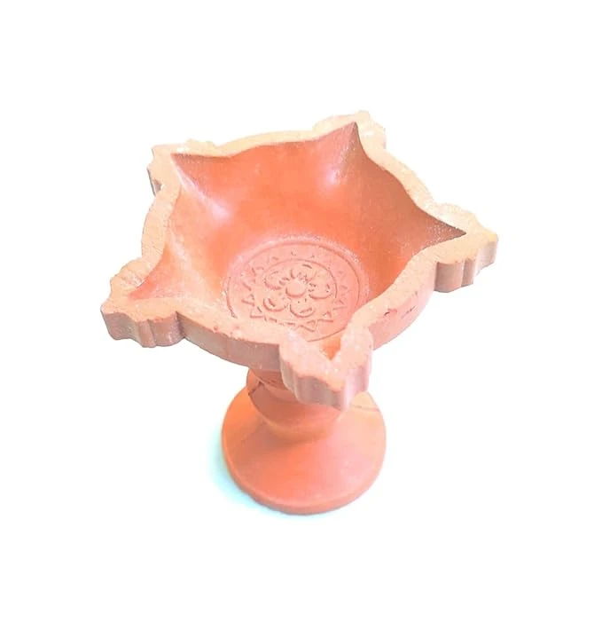 Traditiona Handmade Natural Earthen Terracotta Clay 3.5 inches Standing Diya for Daily Pooja Hand Made Clay Craft diyas