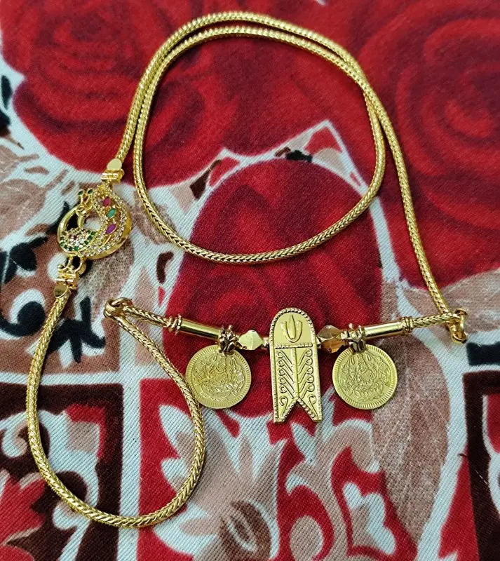 Traditional Peacock Mugappu 30 Inch Long Thali Chain