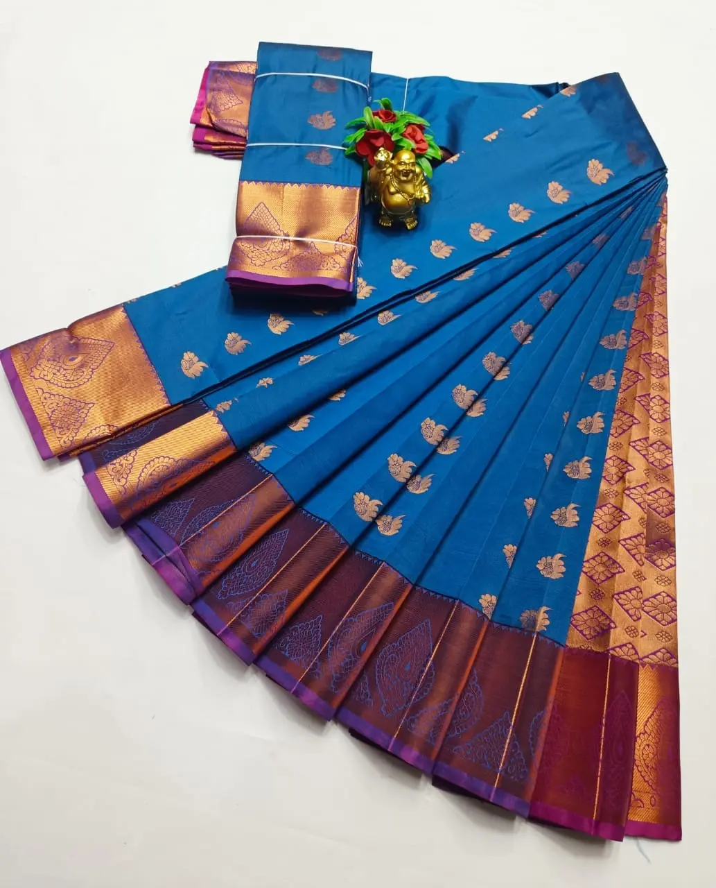 KANCHIPURAM ELEGANT WEDDING SAREES WITH BLOUSE PIECE