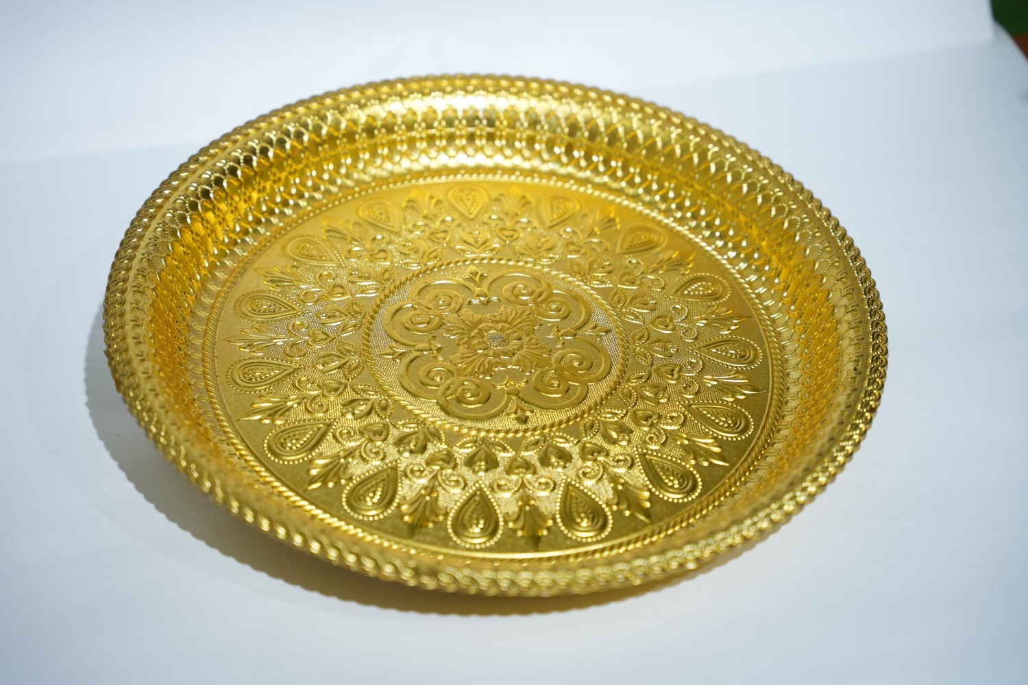 Wedding trays,Pooja functions ,Birthdays ,Partys,Decorating plates for all occations , Multipurpose use