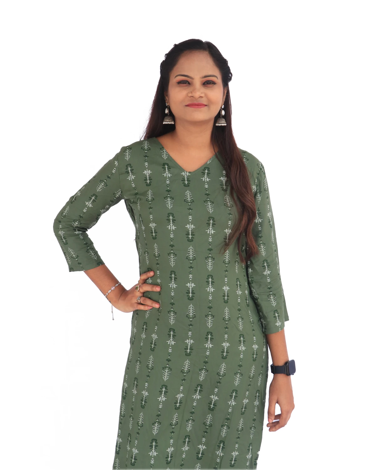 7Seas Divas Green Kurta Palazzo Set – A-Line V-Neck Rayon Designer Kurta for Women