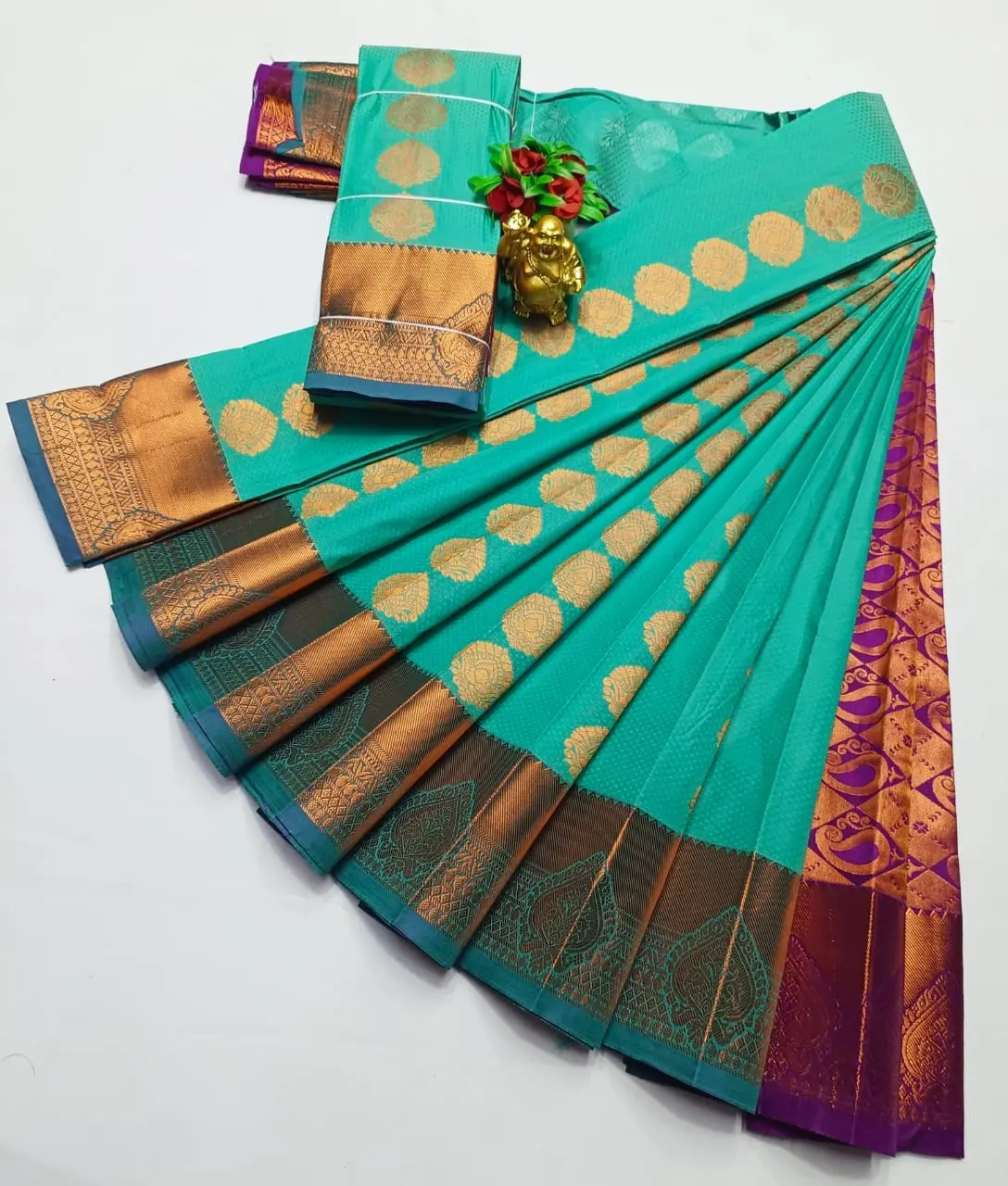 KANCHIPURAM ELEGANT WEDDING SAREES WITH BLOUSE PIECE