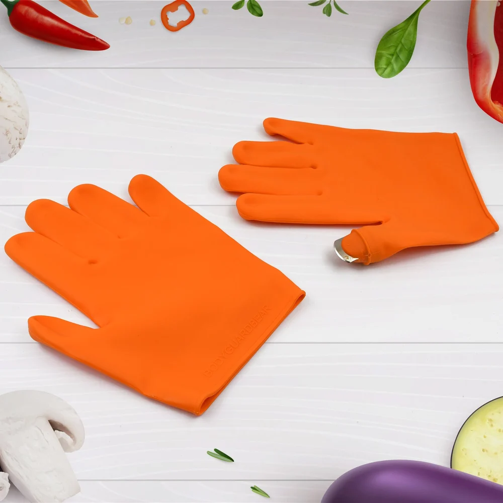 Silicone Gloves With Thumb Knife: Safe & Efficient Vegetable Harvesting